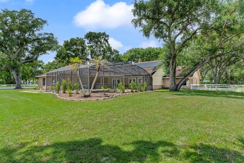 En Venta: $849,000 (6 camas, 4 baños, 4276 Pies cuadrados)