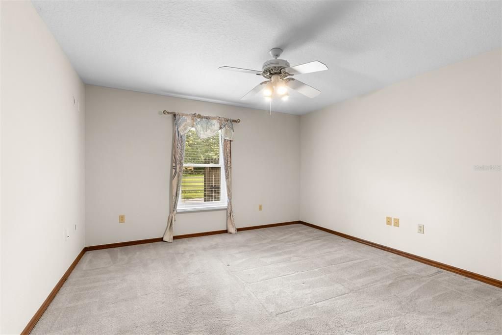 En Venta: $849,000 (6 camas, 4 baños, 4276 Pies cuadrados)