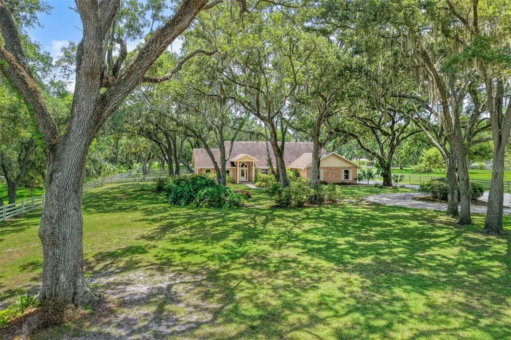 En Venta: $849,000 (6 camas, 4 baños, 4276 Pies cuadrados)