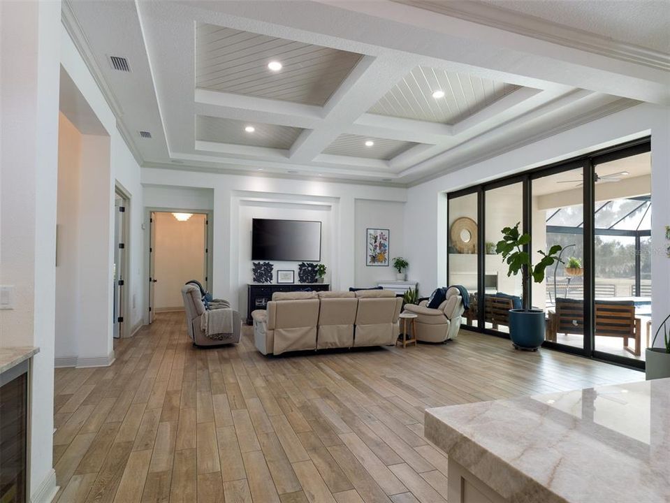 En Venta: $1,850,000 (4 camas, 3 baños, 3502 Pies cuadrados)