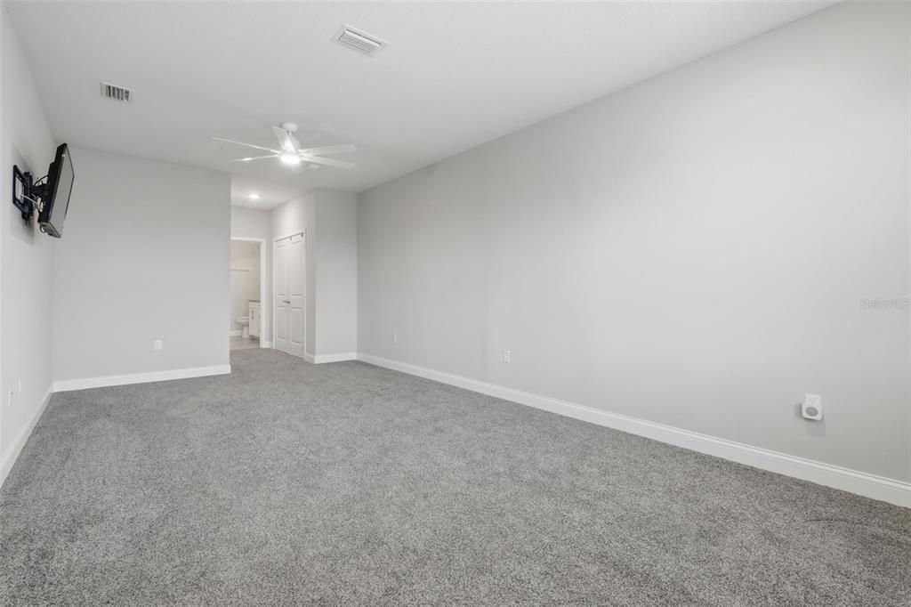 En Venta: $325,000 (2 camas, 2 baños, 1445 Pies cuadrados)