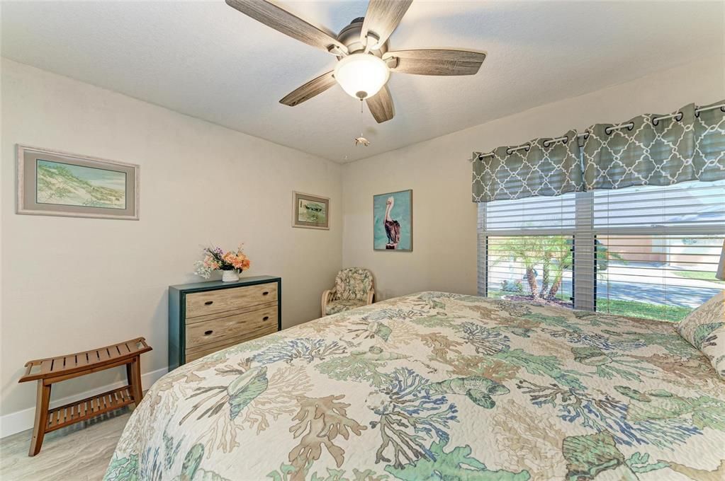 For Sale: $328,000 (3 beds, 2 baths, 1488 Square Feet)