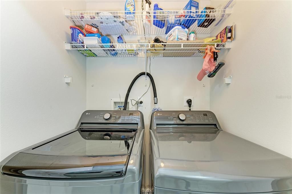 For Sale: $328,000 (3 beds, 2 baths, 1488 Square Feet)
