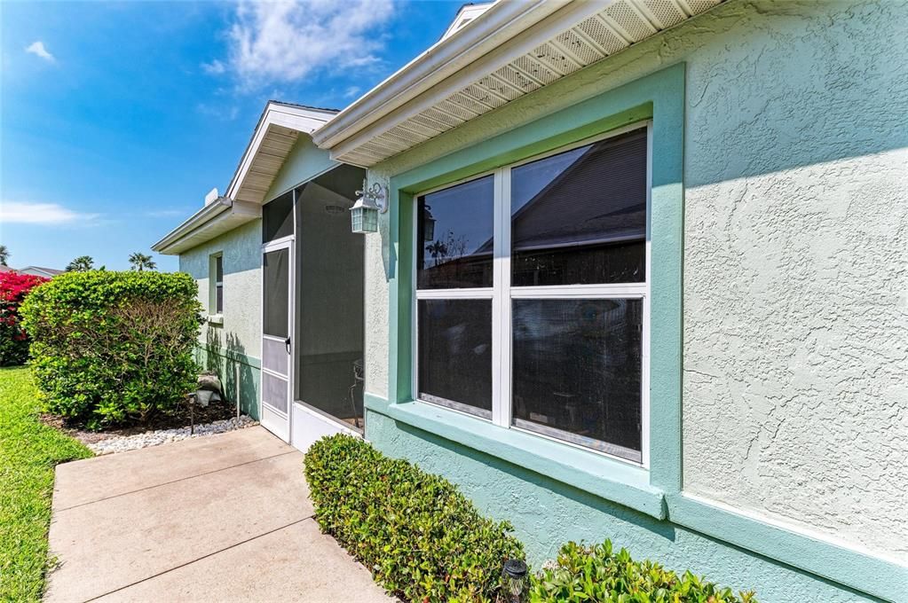 For Sale: $328,000 (3 beds, 2 baths, 1488 Square Feet)