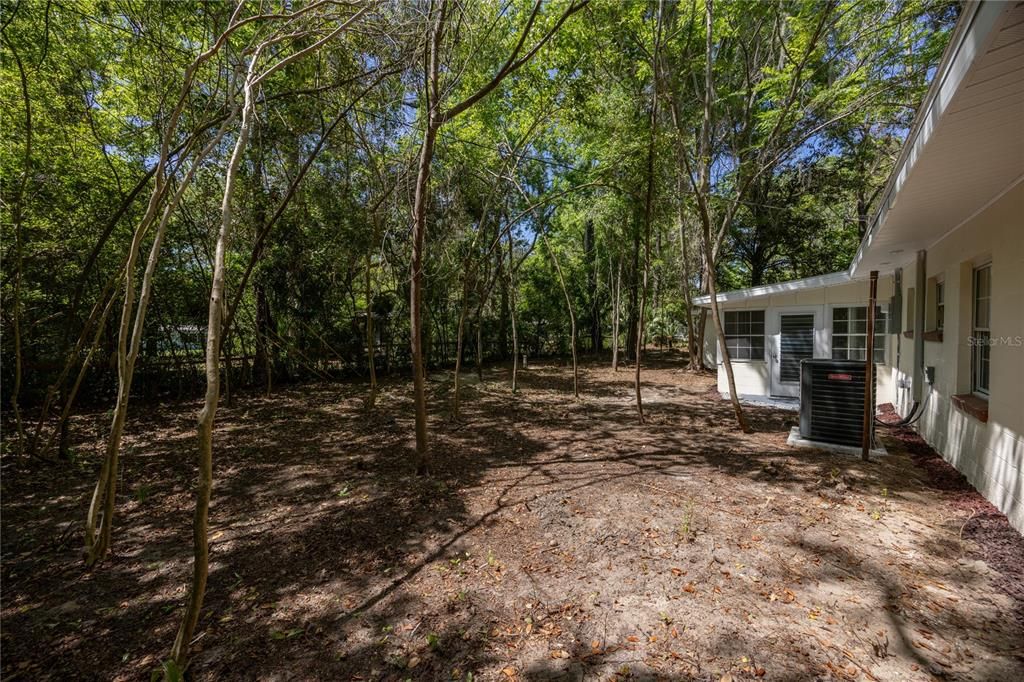 For Sale: $340,000 (3 beds, 2 baths, 1423 Square Feet)