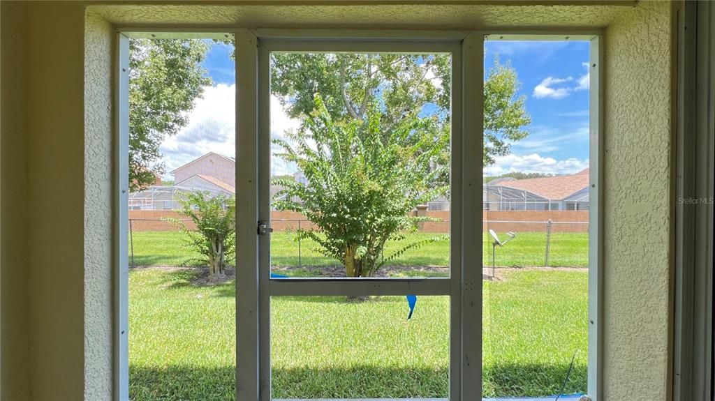 En Venta: $265,000 (4 camas, 3 baños, 1880 Pies cuadrados)