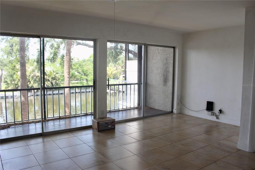 For Rent: $1,700 (2 beds, 1 baths, 1520 Square Feet)