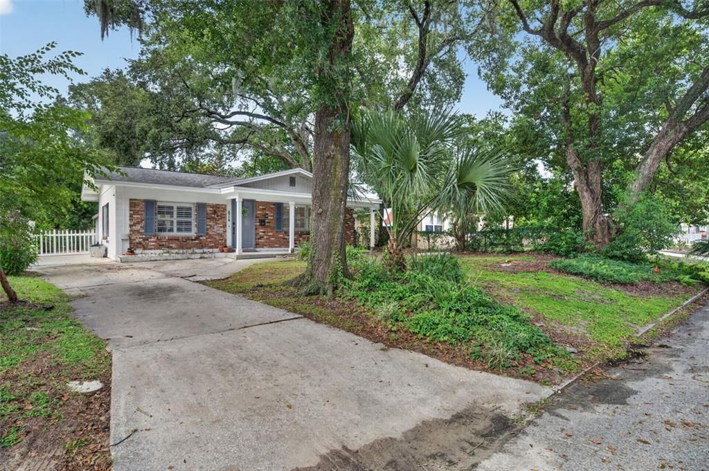 Activo con contrato: $610,000 (3 camas, 2 baños, 1431 Pies cuadrados)