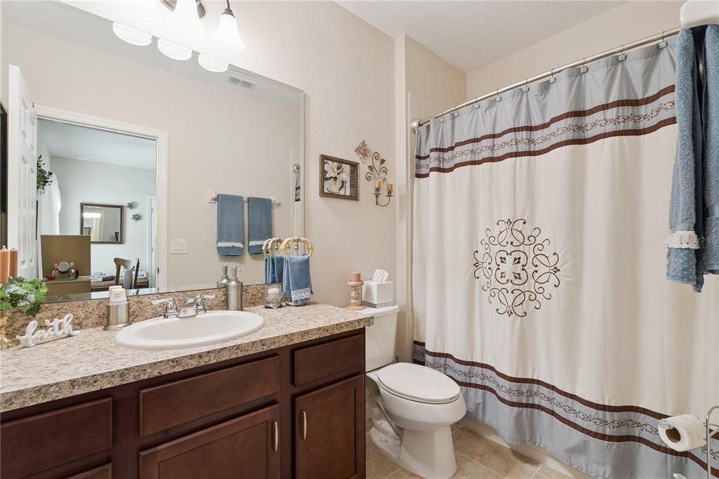 For Sale: $369,900 (4 beds, 4 baths, 2060 Square Feet)