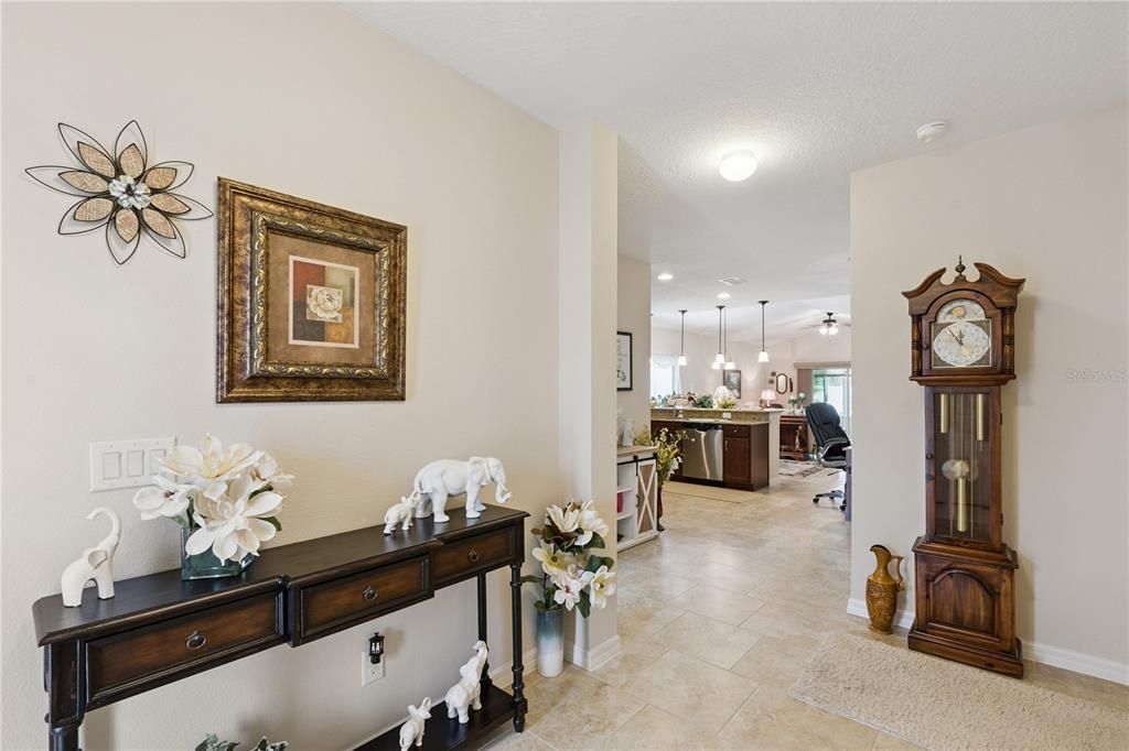 For Sale: $369,900 (4 beds, 4 baths, 2060 Square Feet)