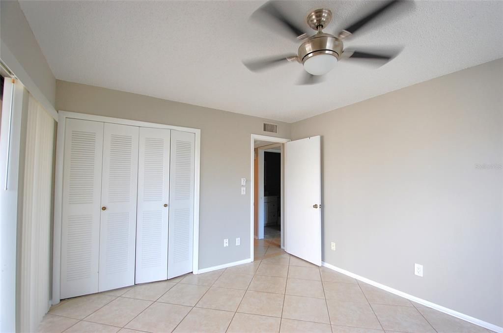 For Rent: $1,700 (2 beds, 2 baths, 871 Square Feet)