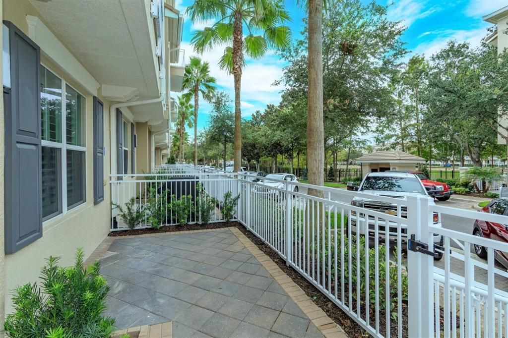 En Venta: $528,000 (3 camas, 3 baños, 2187 Pies cuadrados)