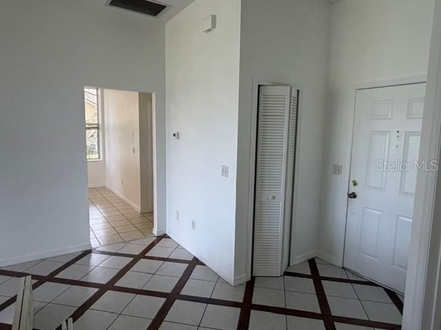 For Sale: $365,000 (3 beds, 2 baths, 1544 Square Feet)