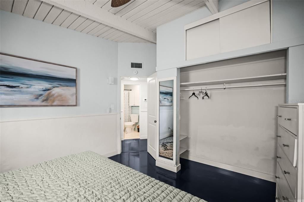 En Venta: $550,000 (3 camas, 2 baños, 1139 Pies cuadrados)