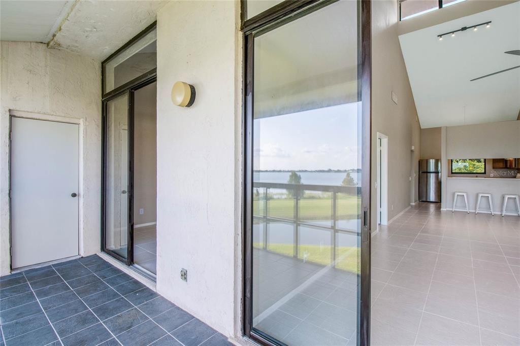 En Venta: $215,000 (2 camas, 2 baños, 1090 Pies cuadrados)