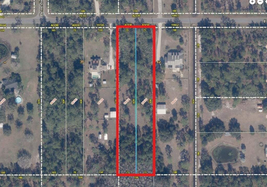 На продажу: $130,000 (1.08 acres)