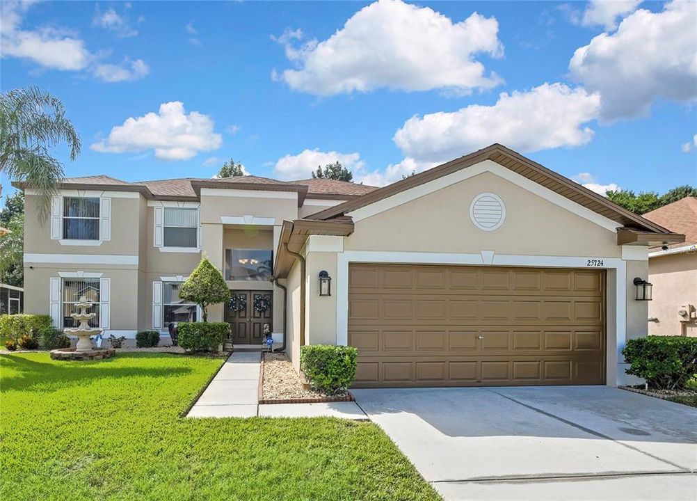 En Venta: $519,000 (5 camas, 3 baños, 3197 Pies cuadrados)