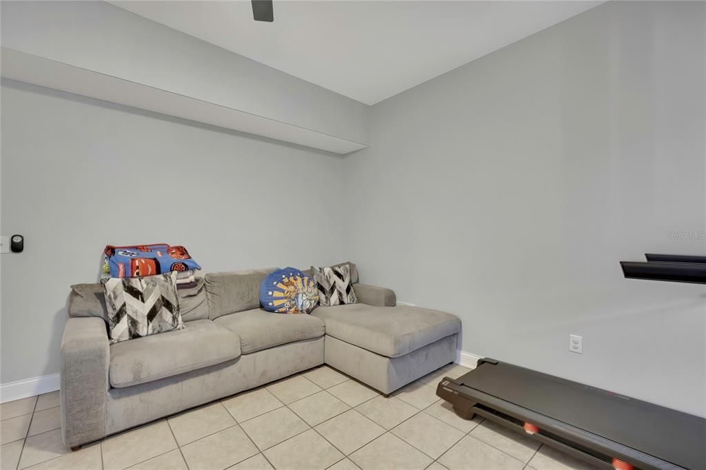 En Venta: $519,000 (5 camas, 3 baños, 3197 Pies cuadrados)
