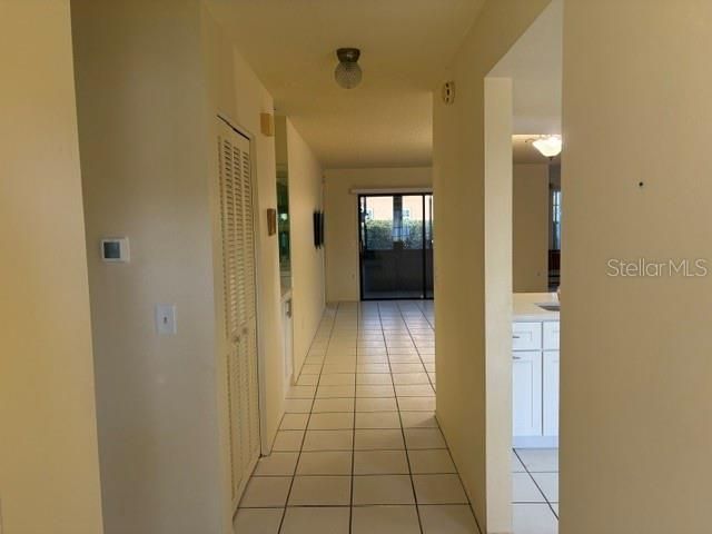 En Venta: $219,900 (2 camas, 2 baños, 1311 Pies cuadrados)