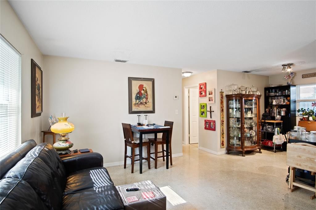 For Sale: $589,000 (4 beds, 0 baths, 1588 Square Feet)