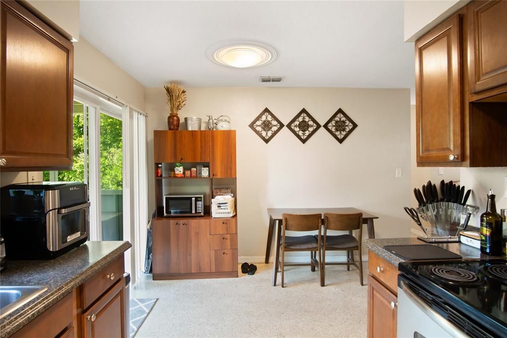 For Sale: $589,000 (4 beds, 0 baths, 1588 Square Feet)