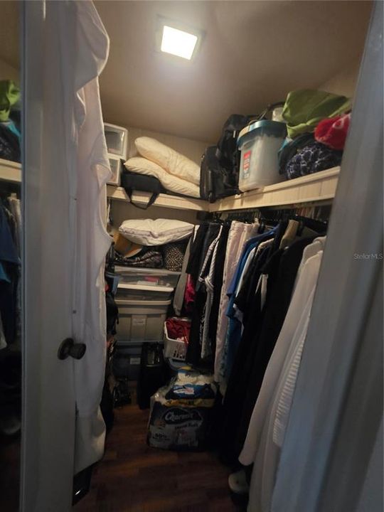 En Venta: $164,800 (2 camas, 2 baños, 1325 Pies cuadrados)