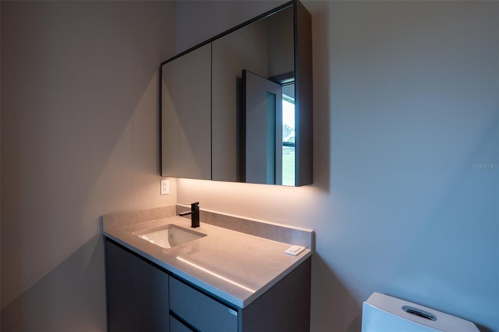En Venta: $3,390,000 (5 camas, 5 baños, 4874 Pies cuadrados)