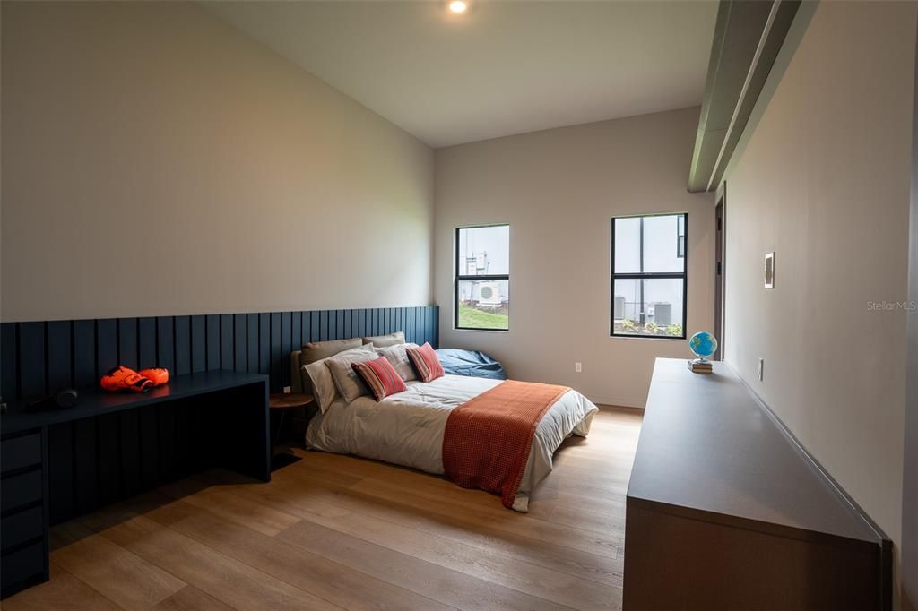 En Venta: $3,390,000 (5 camas, 5 baños, 4874 Pies cuadrados)