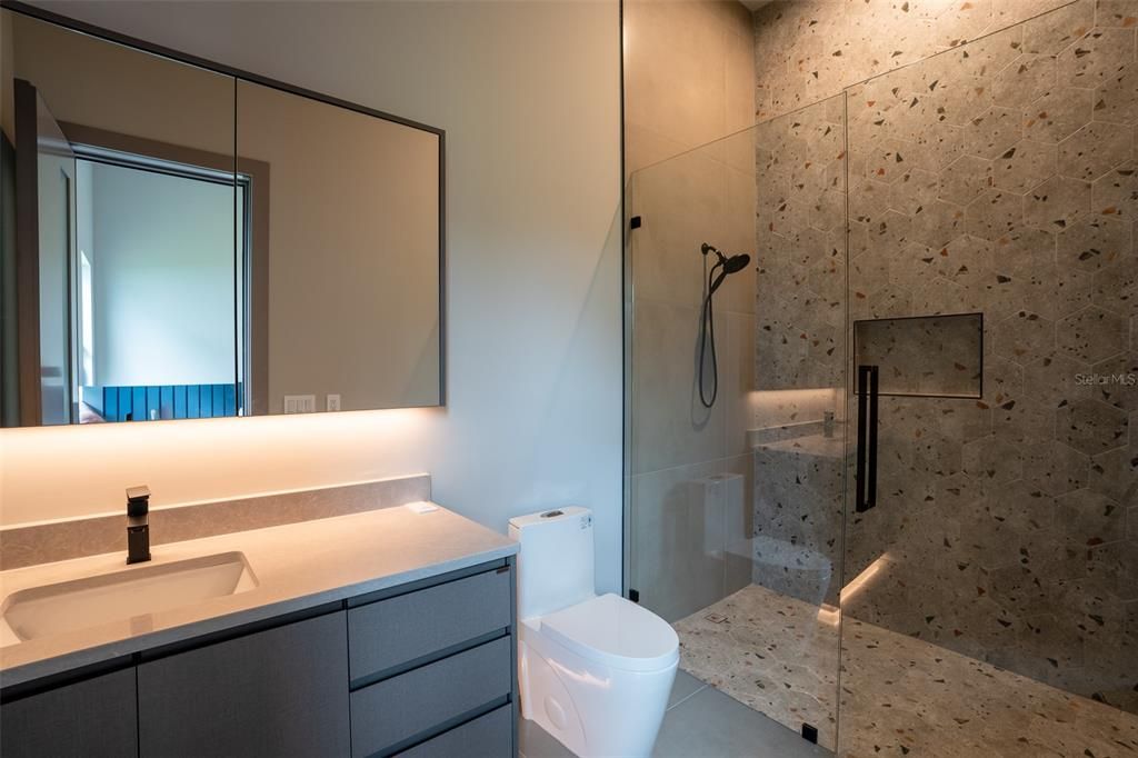 En Venta: $3,390,000 (5 camas, 5 baños, 4874 Pies cuadrados)