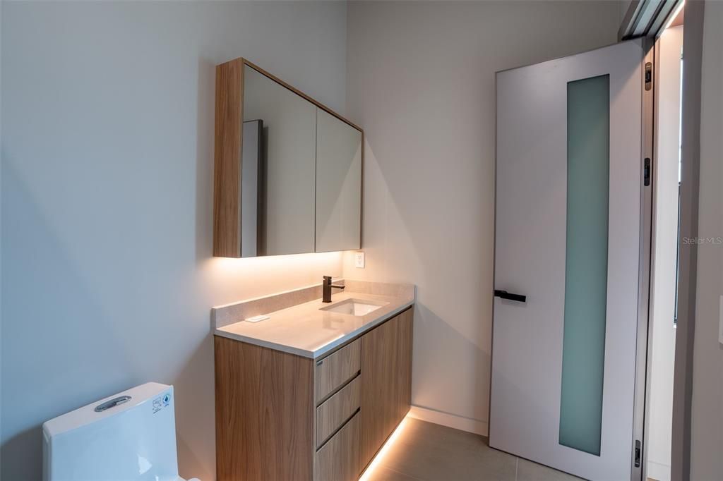 En Venta: $3,390,000 (5 camas, 5 baños, 4874 Pies cuadrados)
