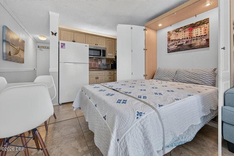На продажу: $196,000 (1 спален, 1 ванн, 399 Квадратных фут)