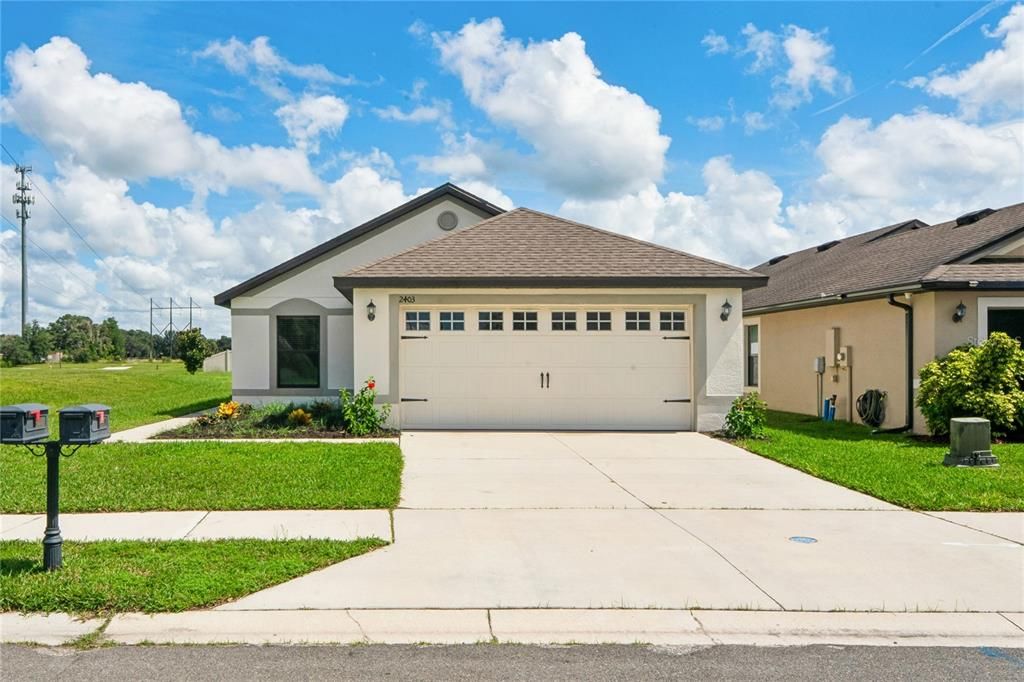 На продажу: $299,900 (3 спален, 2 ванн, 1658 Квадратных фут)