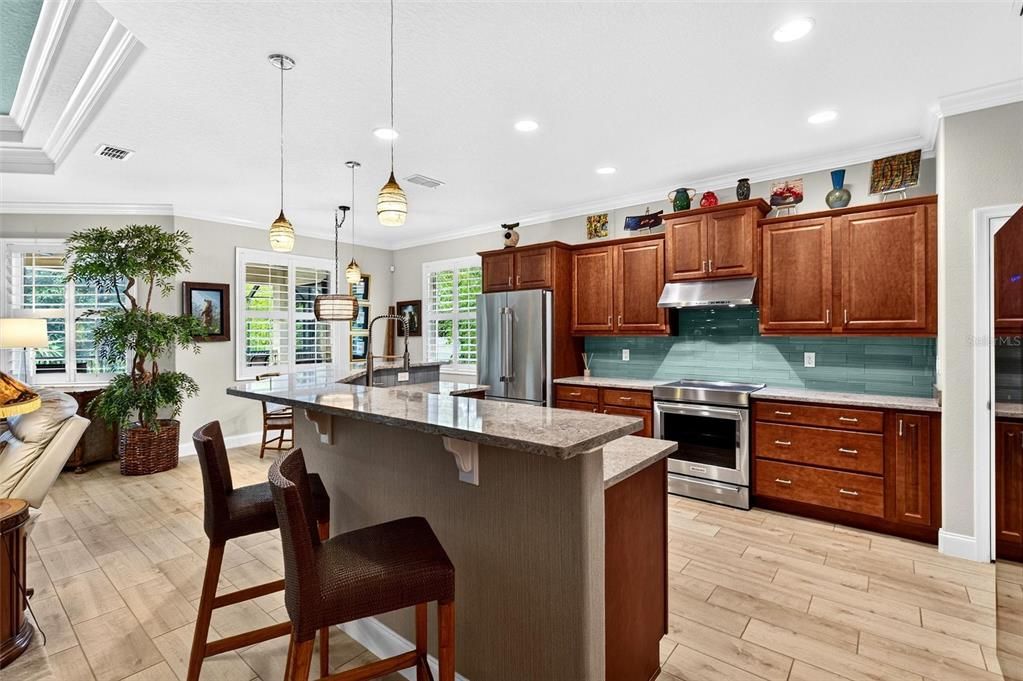 For Sale: $640,000 (3 beds, 2 baths, 2036 Square Feet)