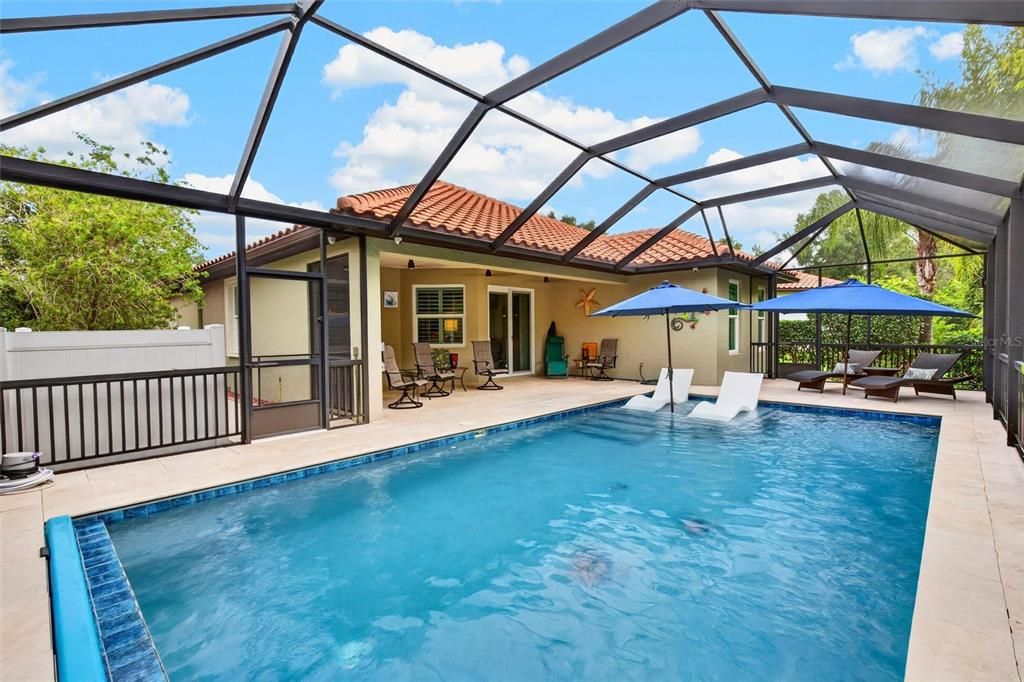 For Sale: $640,000 (3 beds, 2 baths, 2036 Square Feet)
