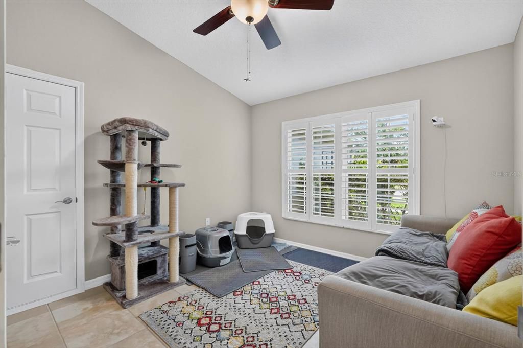 For Sale: $415,000 (4 beds, 2 baths, 2208 Square Feet)