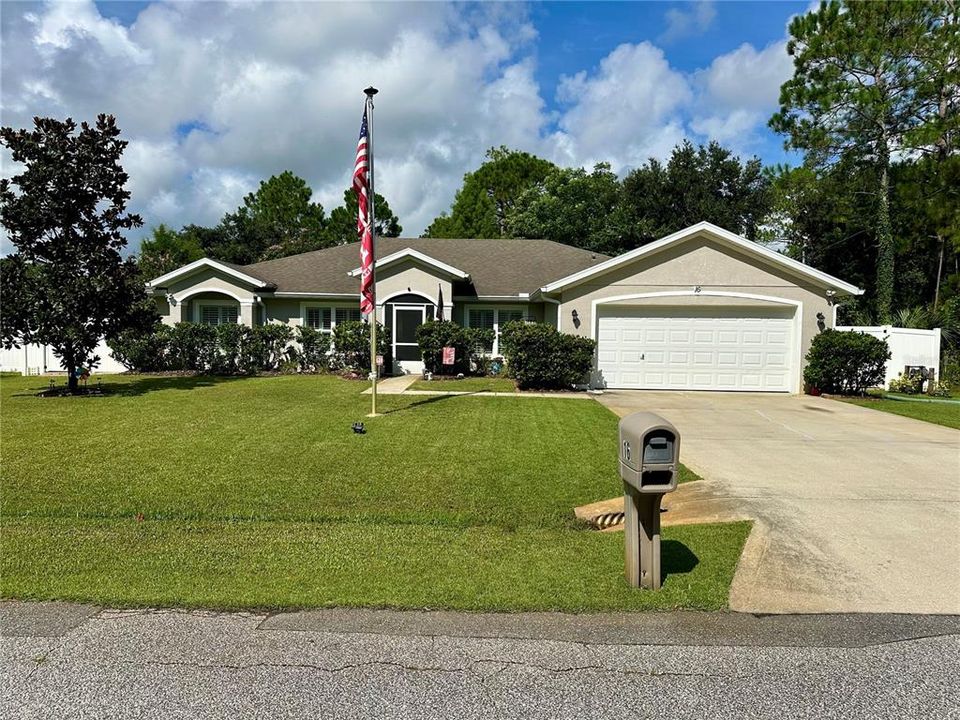For Sale: $415,000 (4 beds, 2 baths, 2208 Square Feet)