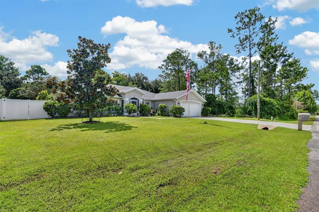 For Sale: $415,000 (4 beds, 2 baths, 2208 Square Feet)