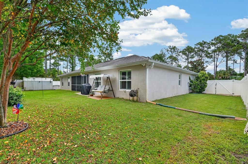 For Sale: $415,000 (4 beds, 2 baths, 2208 Square Feet)