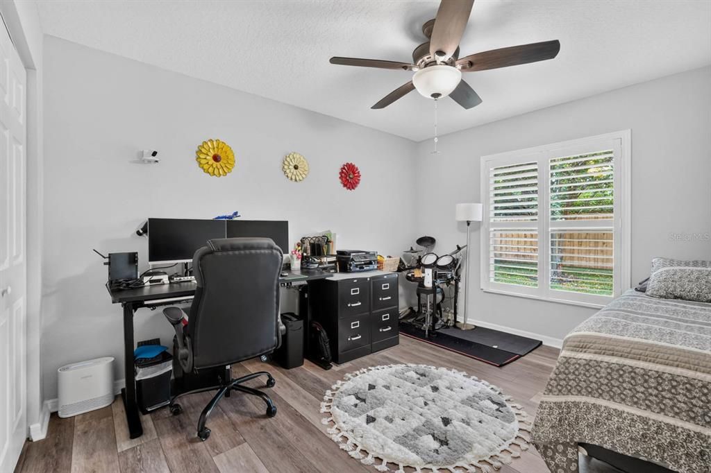 For Sale: $415,000 (4 beds, 2 baths, 2208 Square Feet)