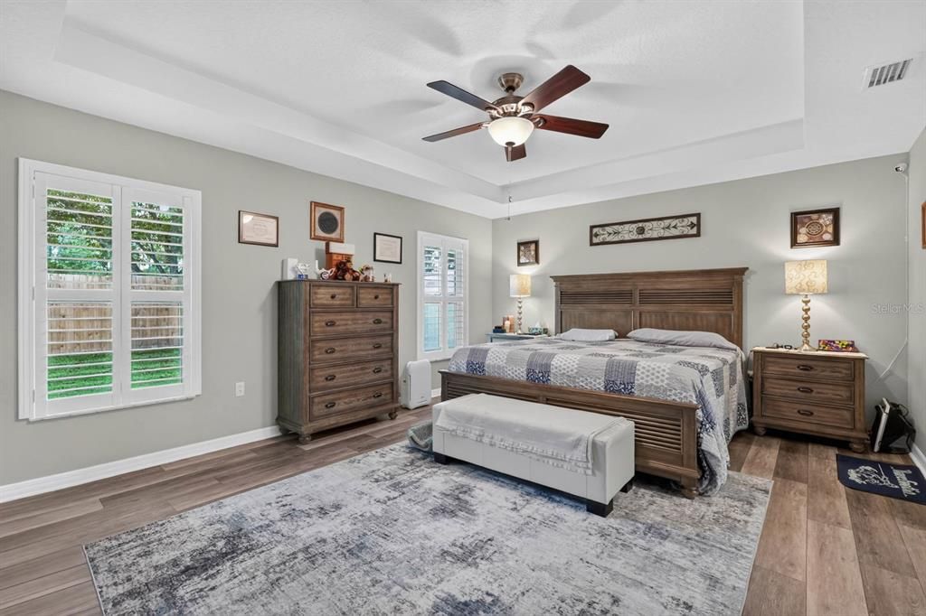 For Sale: $415,000 (4 beds, 2 baths, 2208 Square Feet)