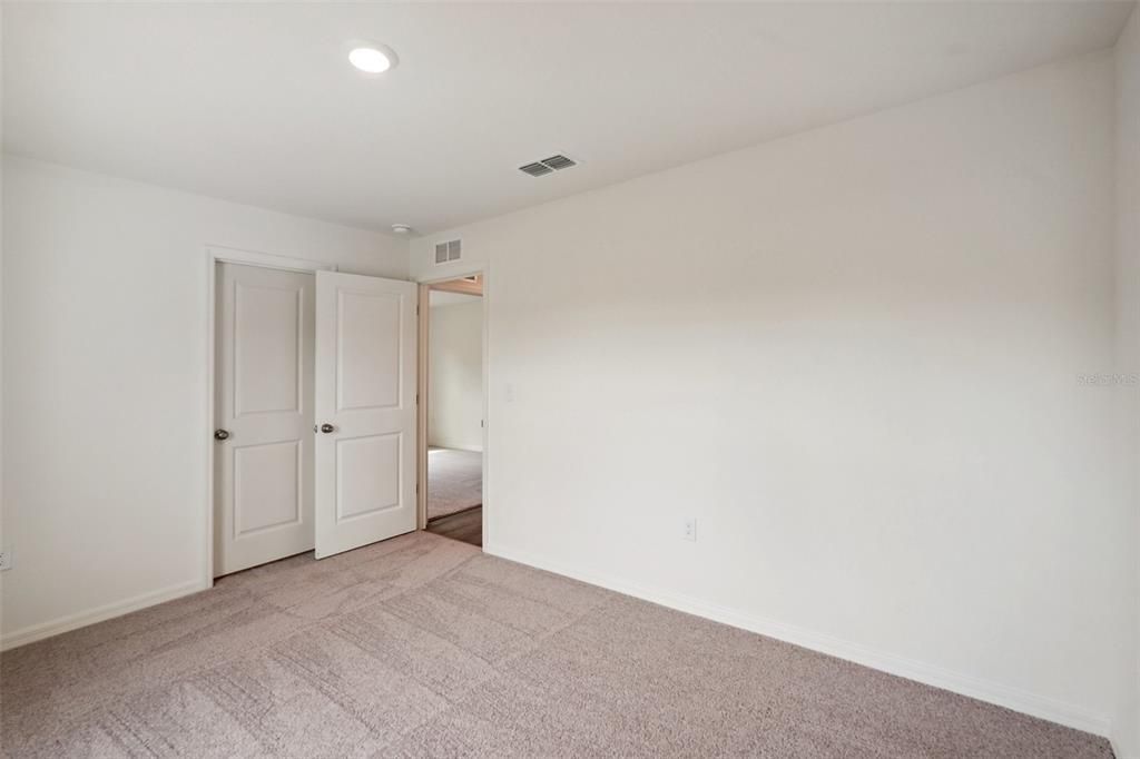For Sale: $379,990 (4 beds, 2 baths, 2286 Square Feet)