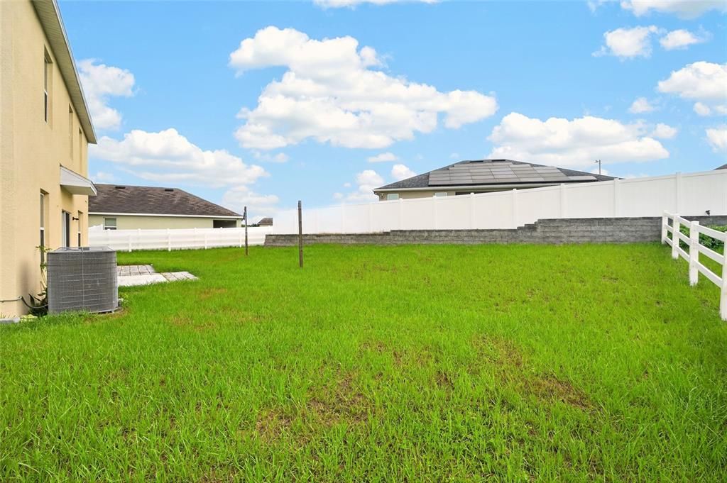 En Venta: $325,000 (4 camas, 2 baños, 2382 Pies cuadrados)