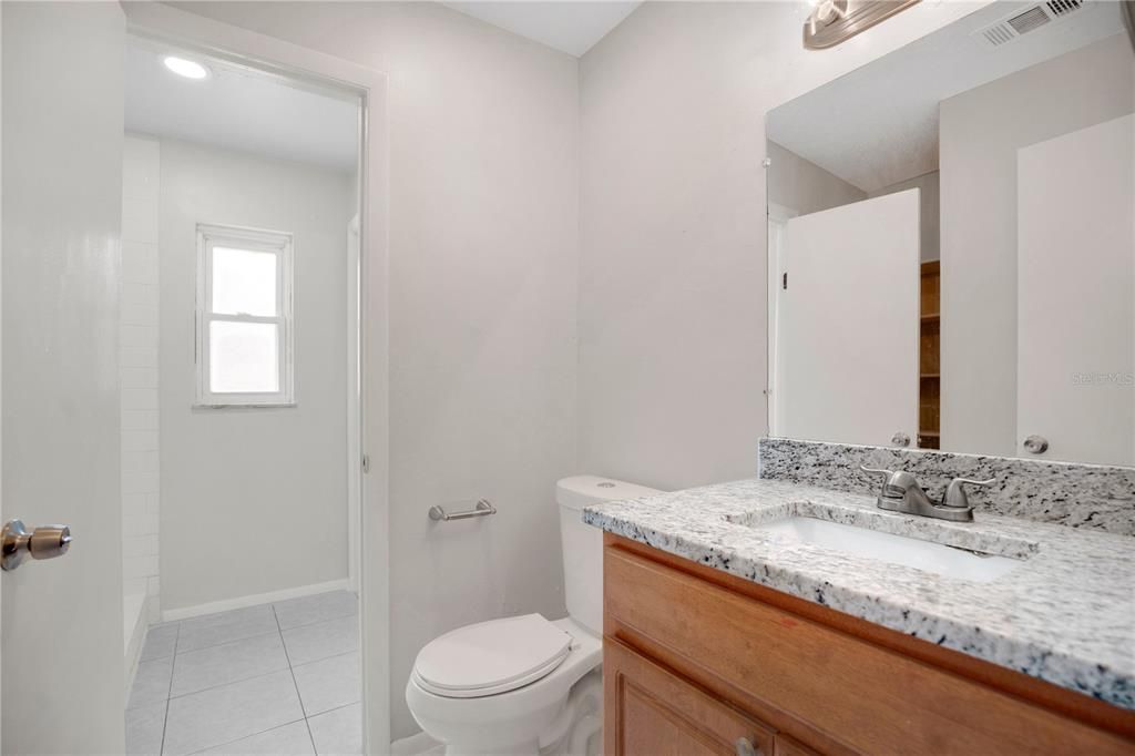 En Venta: $335,000 (5 camas, 1 baños, 1404 Pies cuadrados)