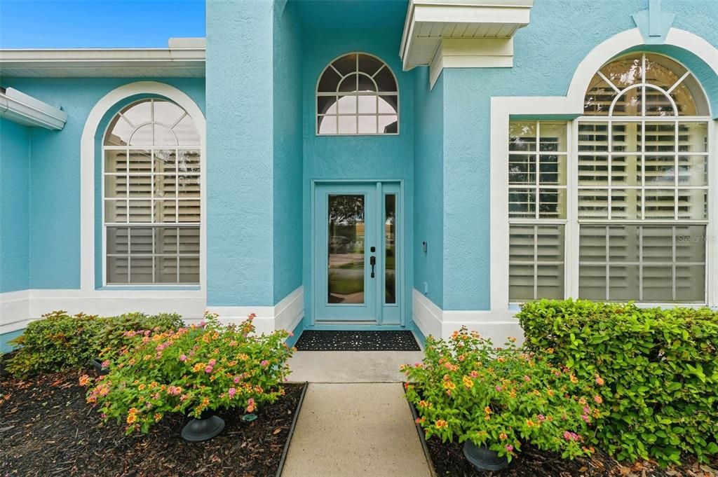 Activo con contrato: $630,000 (4 camas, 3 baños, 2590 Pies cuadrados)
