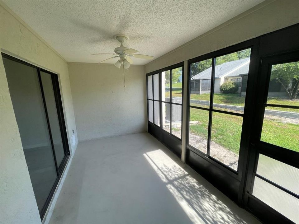 В аренду: $1,350 (1 спален, 1 ванн, 912 Квадратных фут)