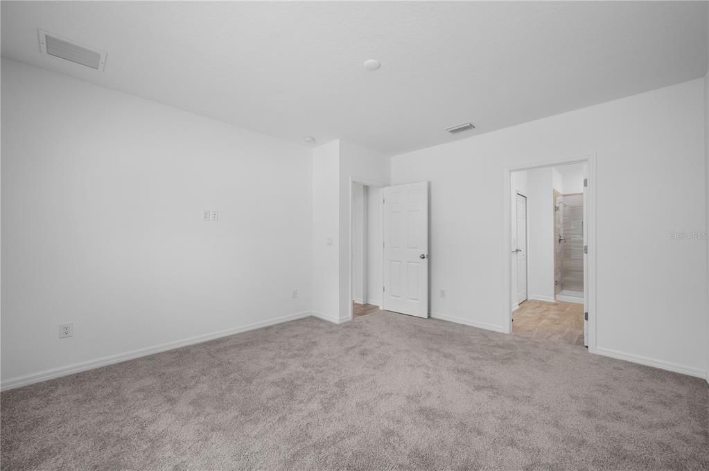 For Sale: $265,000 (3 beds, 2 baths, 1630 Square Feet)