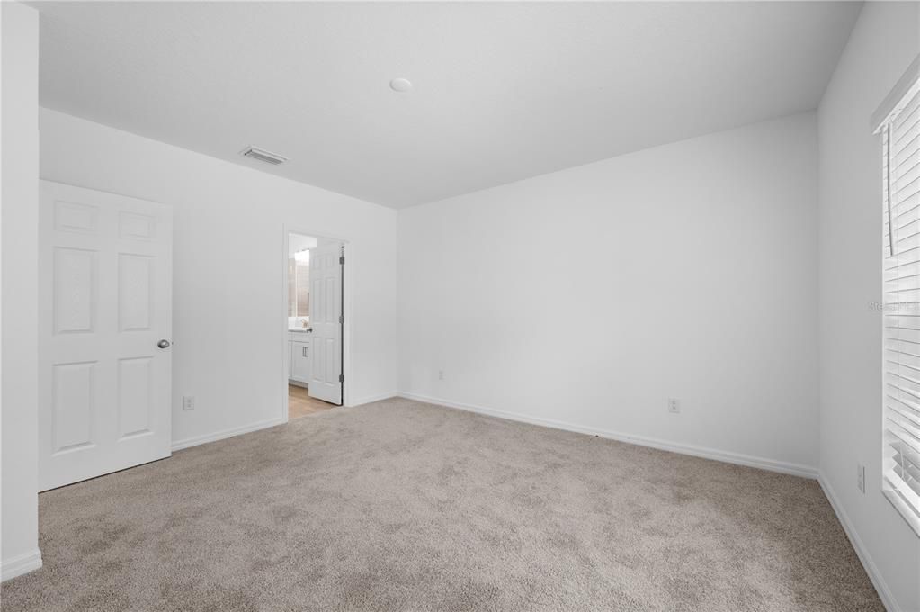 For Sale: $265,000 (3 beds, 2 baths, 1630 Square Feet)