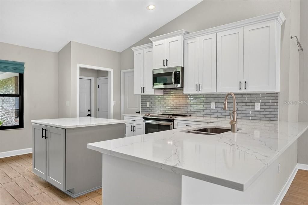 For Sale: $569,900 (4 beds, 3 baths, 2469 Square Feet)