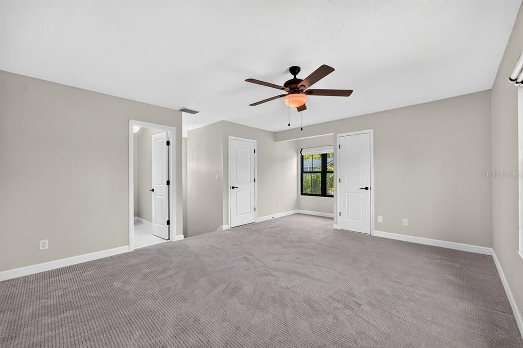 For Sale: $569,900 (4 beds, 3 baths, 2469 Square Feet)