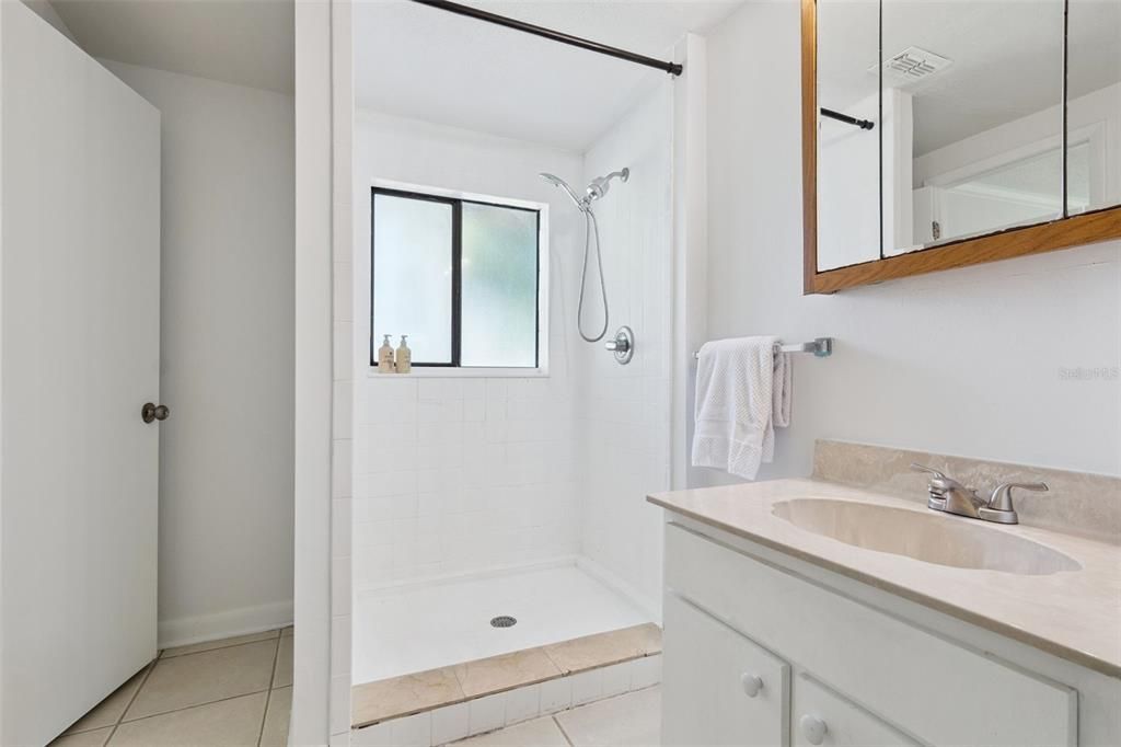 For Sale: $375,000 (4 beds, 2 baths, 2268 Square Feet)